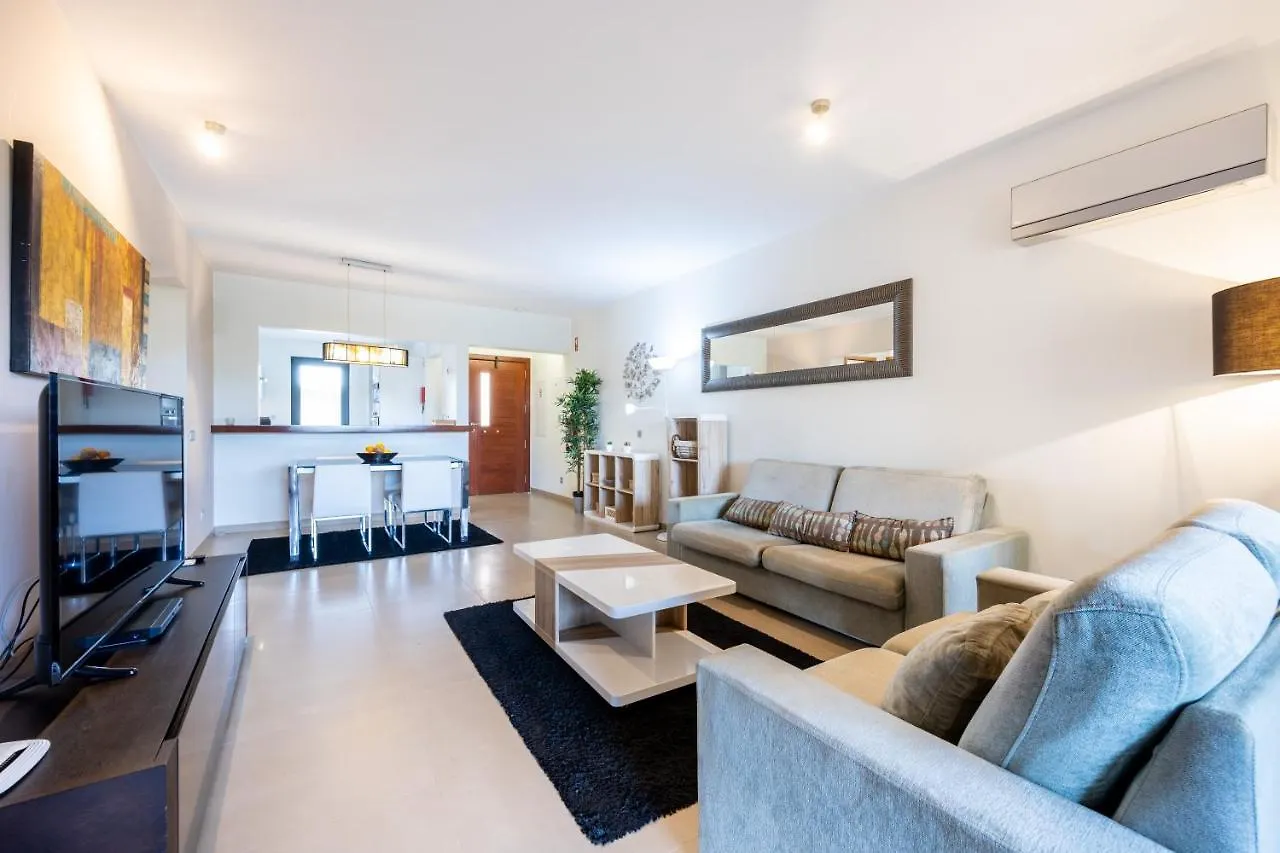 Apartment Coolhouses Algarve, Luz 2 Bed Elegant Flat, Private Pool & Garden, Spa Facilities, Mar Da Luz 19 Portugal