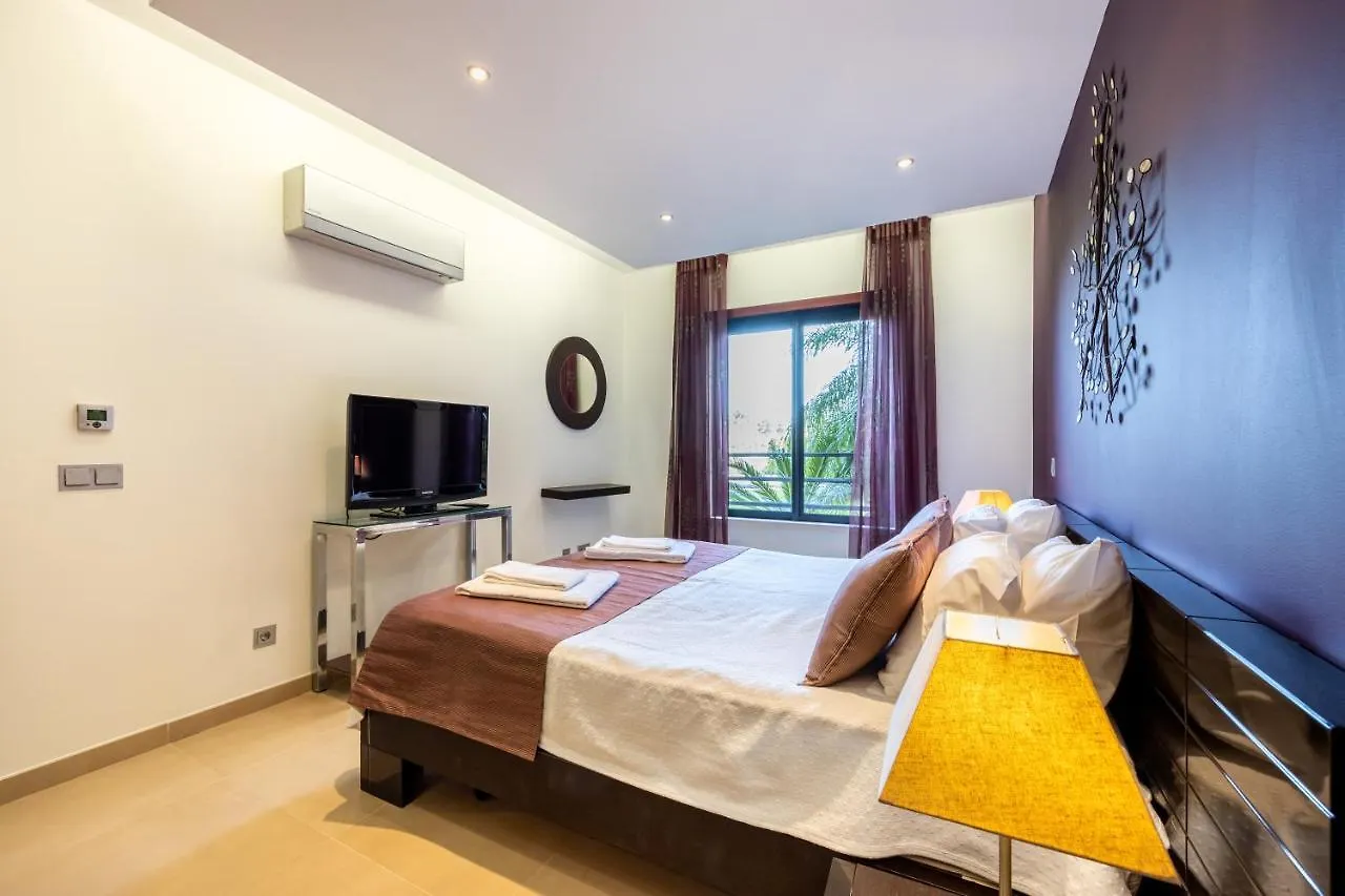 Coolhouses Algarve, Luz 2 Bed Elegant Flat, Private Pool & Garden, Spa Facilities, Mar Da Luz 19