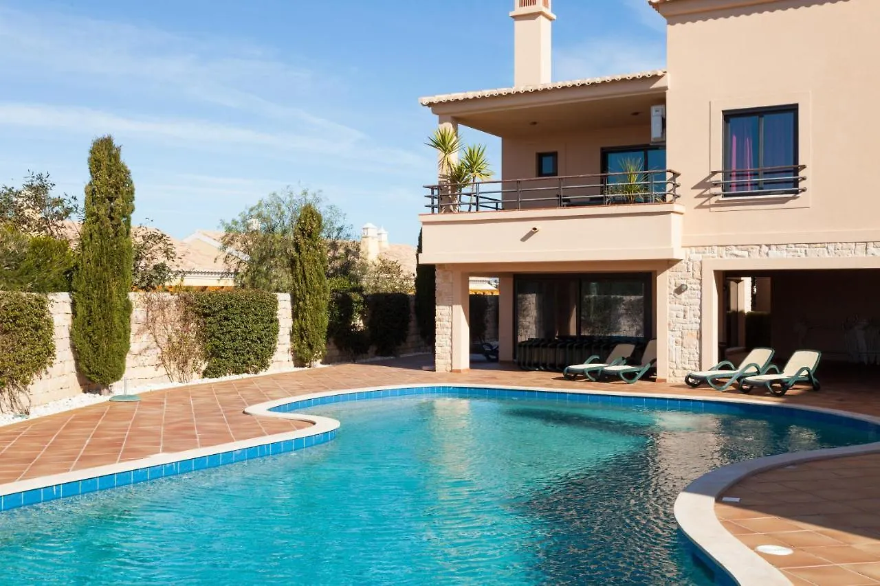 Apartment Coolhouses Algarve, Luz 2 Bed Elegant Flat, Private Pool & Garden, Spa Facilities, Mar Da Luz 19