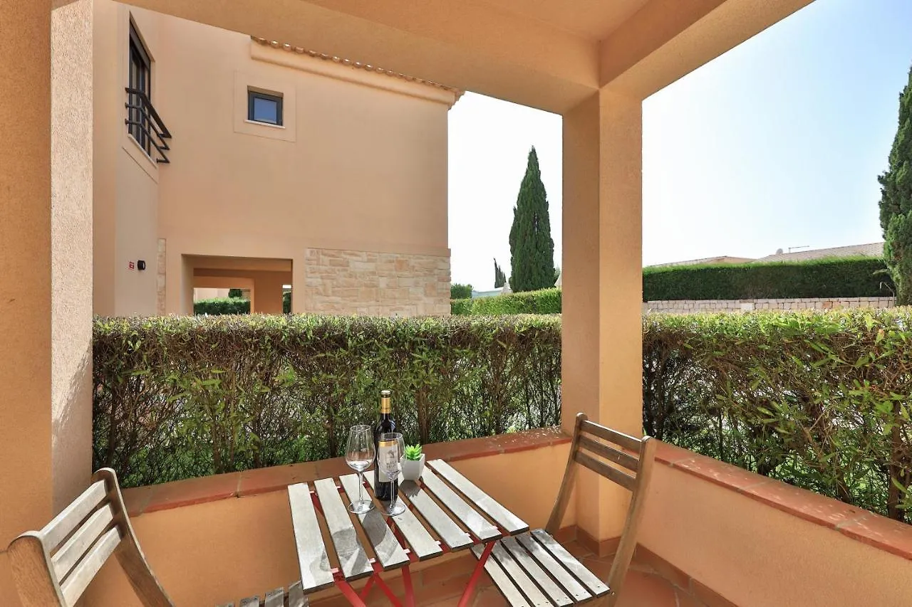 Coolhouses Algarve, Luz 2 Bed Elegant Flat, Private Pool & Garden, Spa Facilities, Mar Da Luz 19 Portugal